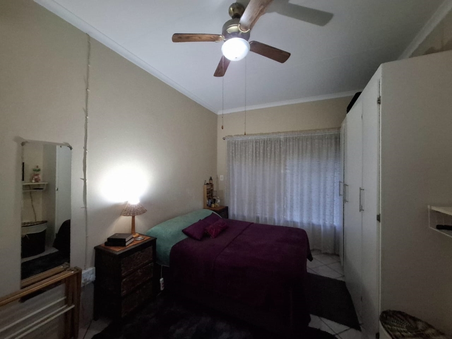 4 Bedroom Property for Sale in Geelhoutpark North West